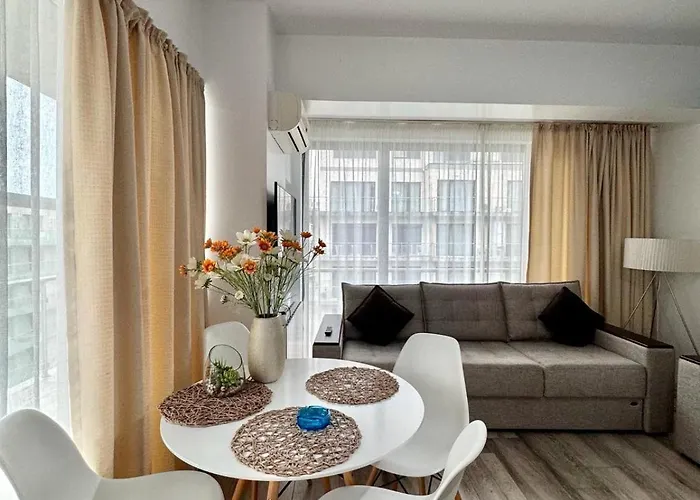 Lamera - Desilva Cu Parcare La 200m De Plaja Apartment