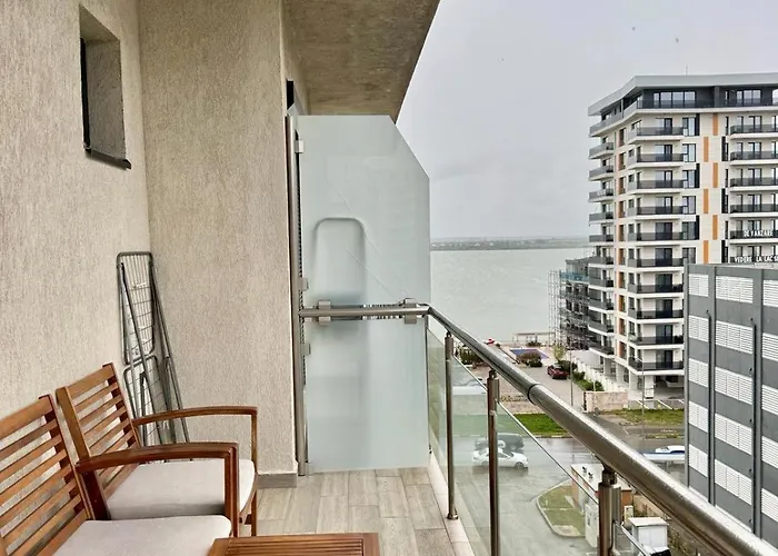 Apartment Lamera - Desilva Cu Parcare La 200m De Plaja Mamaia