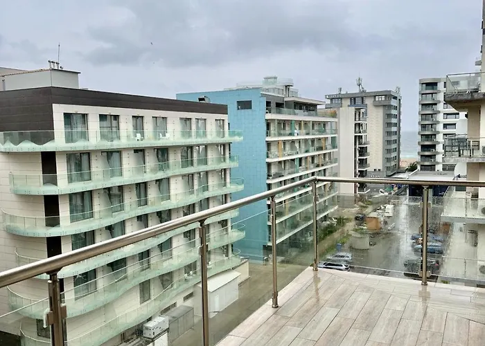 Lamera - Desilva Cu Parcare La 200m De Plaja * Mamaia